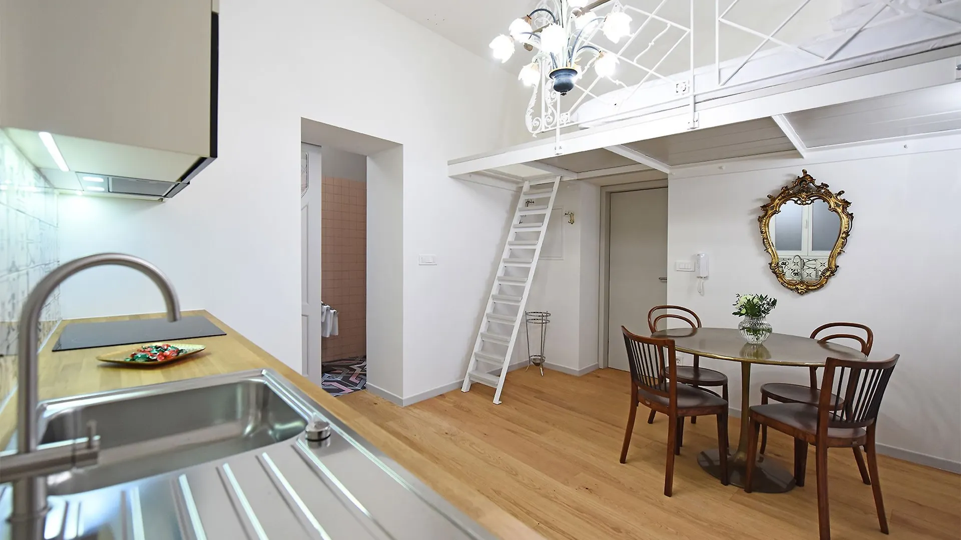 Tromostovje Apartments Λιουμπλιάνα